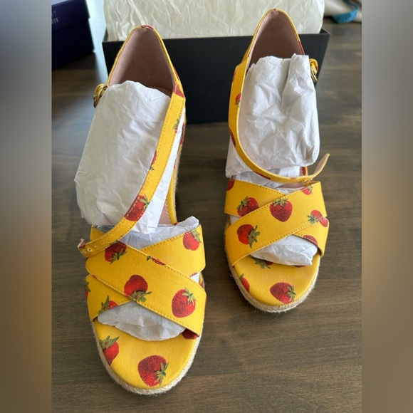 ⭐️⭐️ Host pick⭐️⭐️🍓J. Crew x Edie Parker Strawberry Espadrilele🍓 - Picture 5 of 14